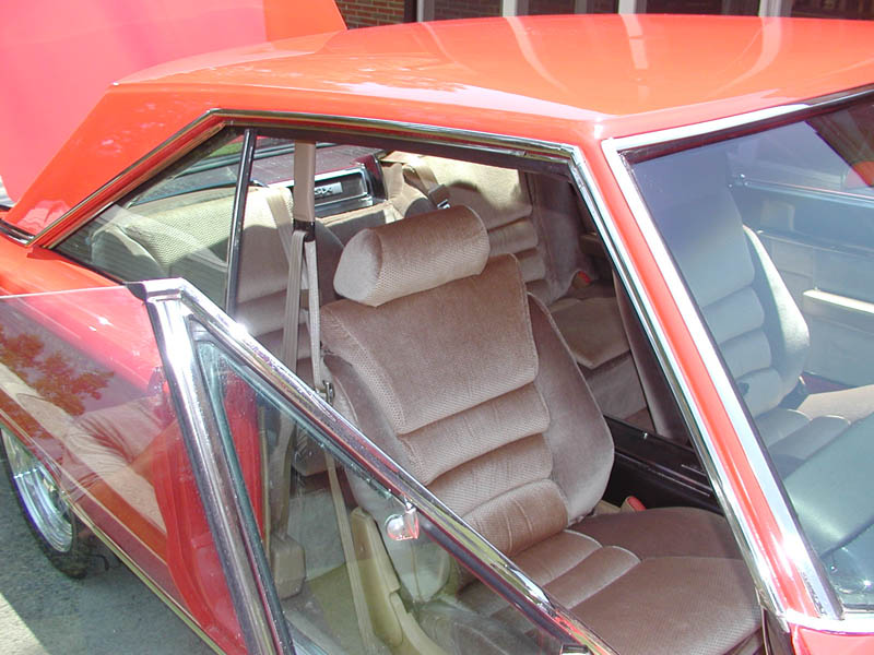 7-9-05 GTX Interior 01