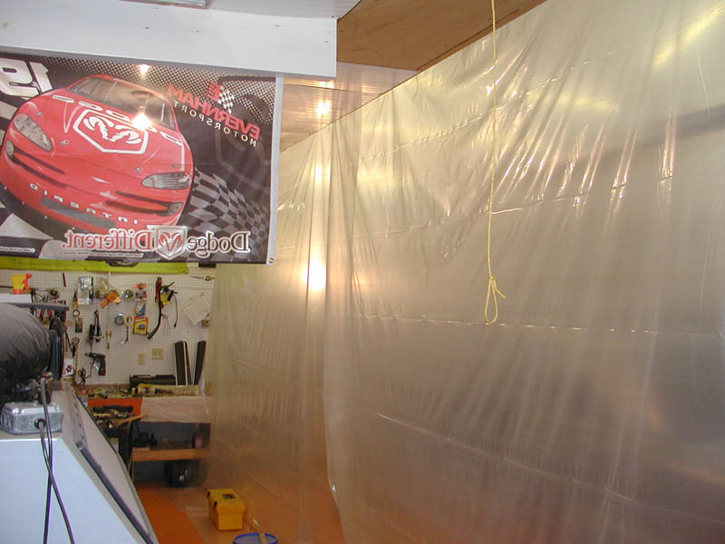 02_Paint_Booth-100703