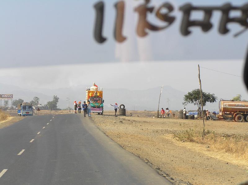 740691
12/25/06 1:33 AM
2288 x 1712
Flash did not fire, auto
17.5mm
1/400s
4.0

Multi-segment
OLYMPUS CORPORATION
C765UZ
